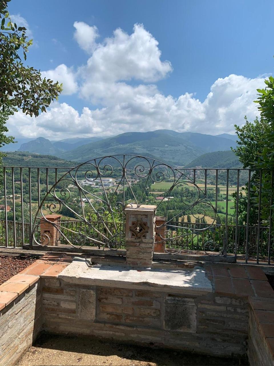 Il Colle Di Torre Orsina 아파트 외부 사진